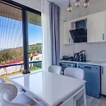 Angel 3 Apartment